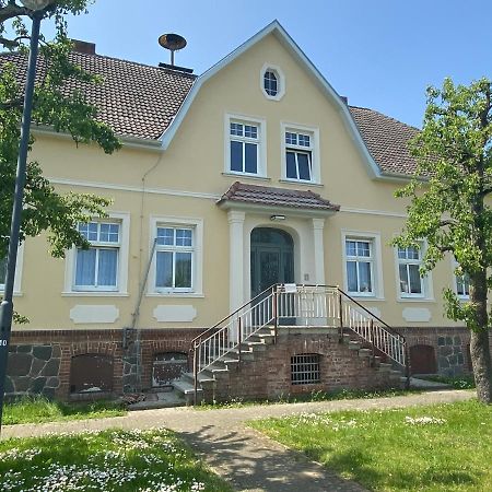 Fewo In Neustadt/Dosse, Der Stadt Der Pferde Apartment Leddin Bagian luar foto